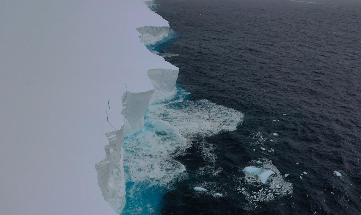 World’s Largest Iceberg Moving Toward Open Sea